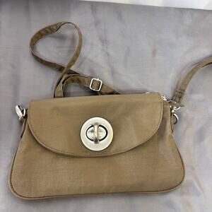 Baggallini Calais Crossbody Bag Purse Taupe Nylon Silver Tone Closure Adj Straps
